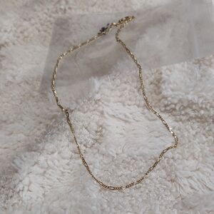 Elegant Gold Chain Necklace